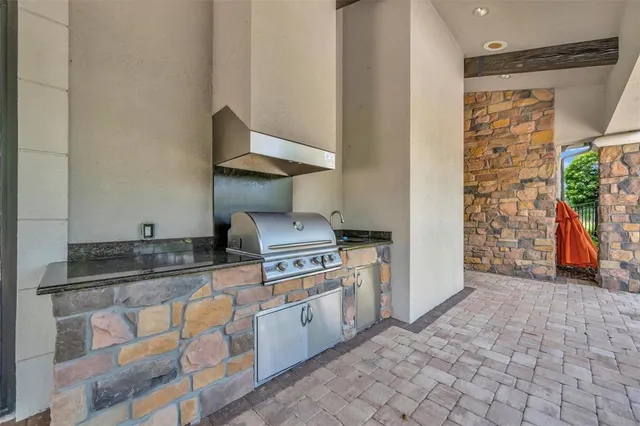 $689,000 | 5548 Sentiero Drive, Nokomis, FL 34275