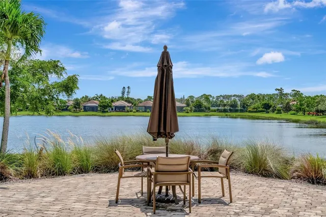 $689,000 | 5548 Sentiero Drive, Nokomis, FL 34275