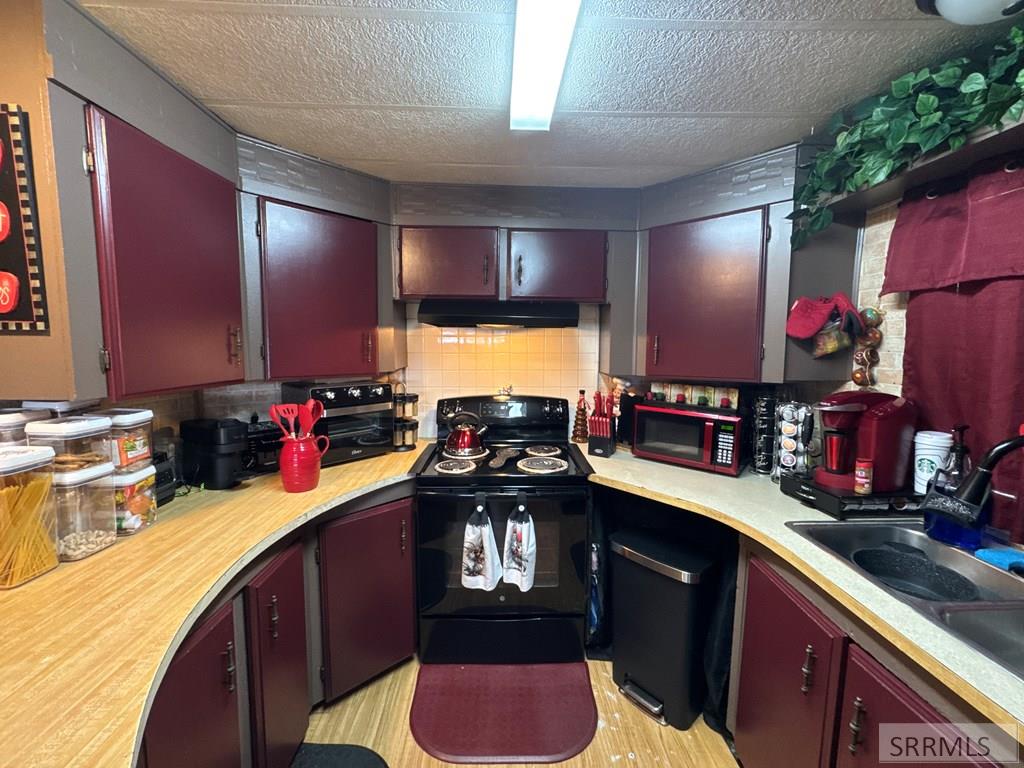 70 North Yellowstone Highway, Unit 37 Rigby, ID 83442 - Photo 5 of 11