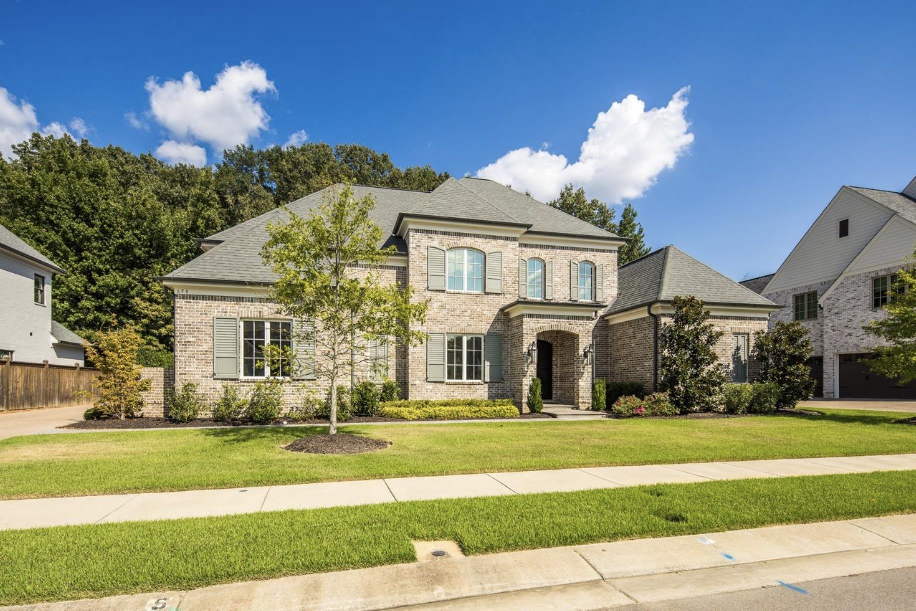 658 Bushchat Lane Collierville, TN 38017 - Photo 2 of 40 Gallery Image 2