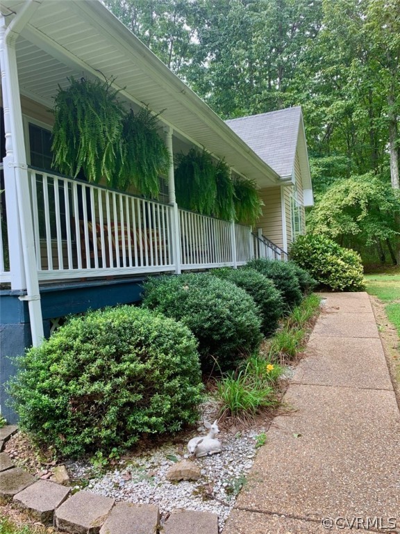 4975 Hill Road Kents Store, VA 23084 - Photo 5 of 31