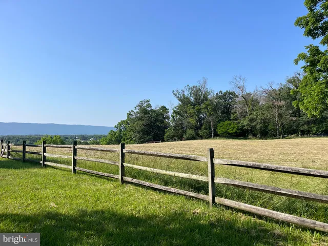 $2,300 | 2954 Battlefield Road, Strasburg, VA 22657