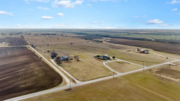 $1,384,800 | 770 County Road 348, Valley View, TX 76272