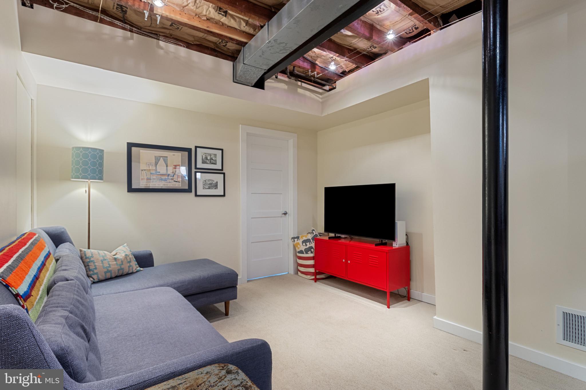 4410 Wickford Road Baltimore, MD 21210 - Photo 37 of 42 Basement