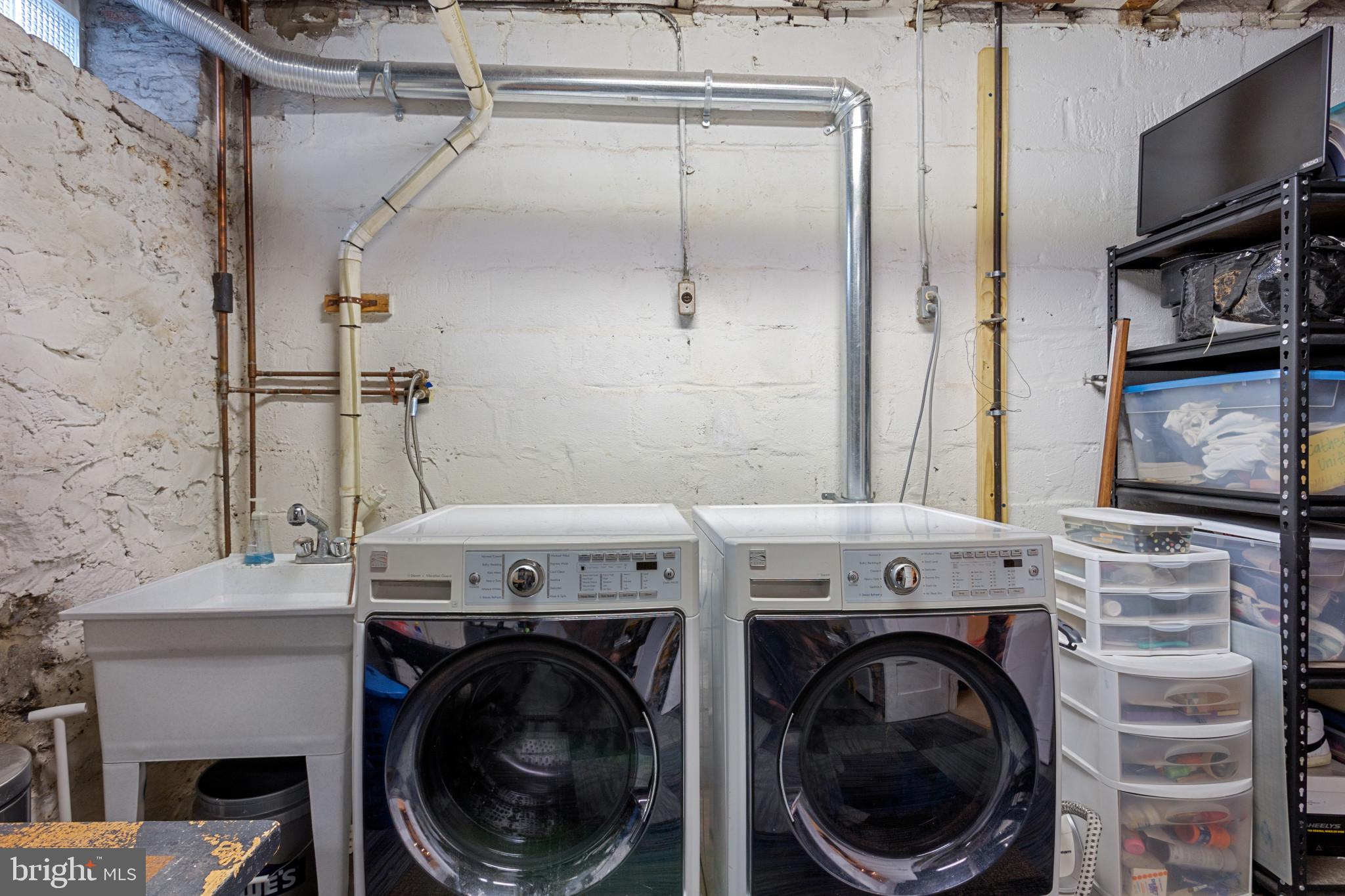 4410 Wickford Road Baltimore, MD 21210 - Photo 38 of 42 Basement Laundry