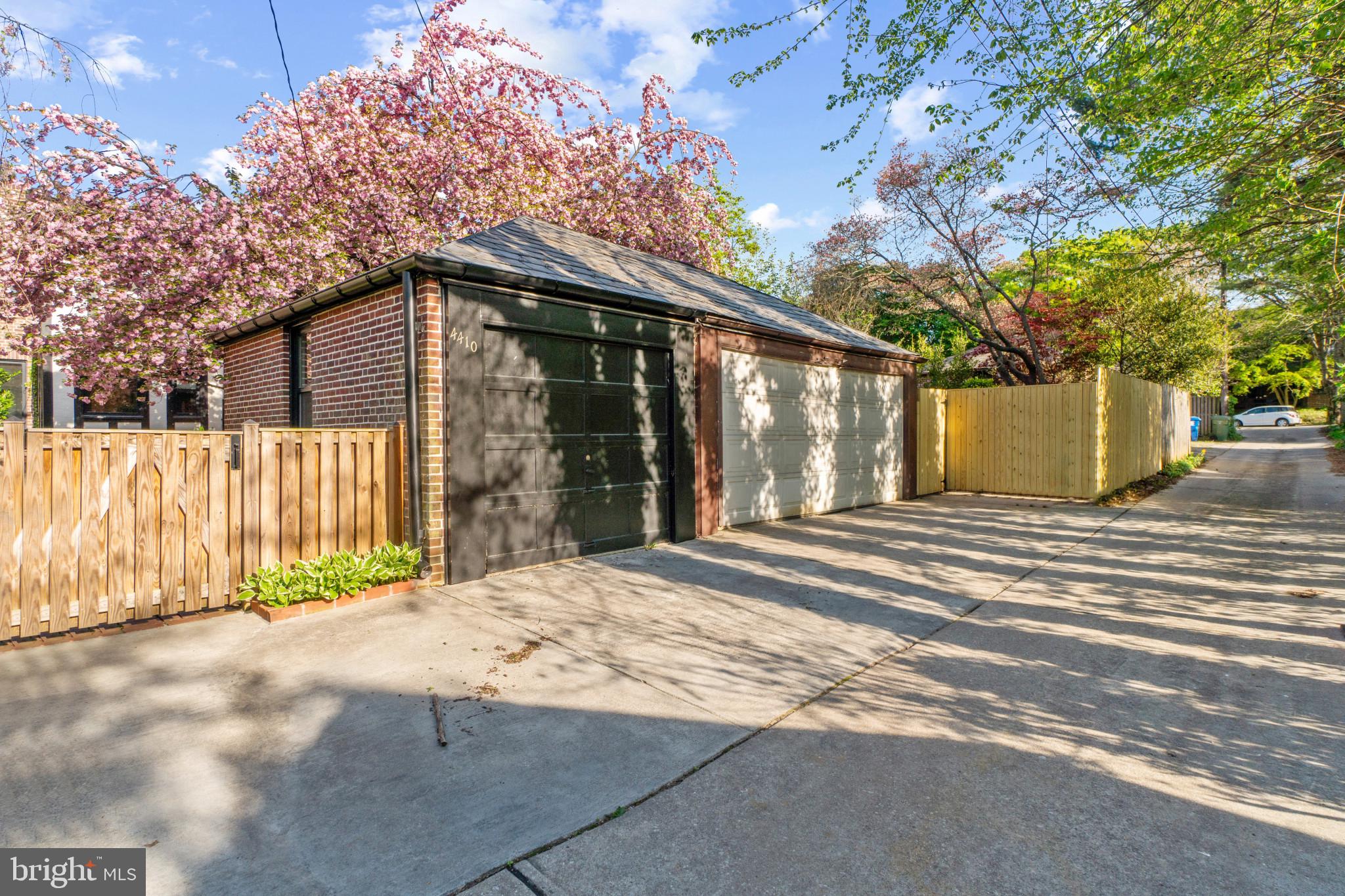 4410 Wickford Road Baltimore, MD 21210 - Photo 6 of 42 Gallery Image 6