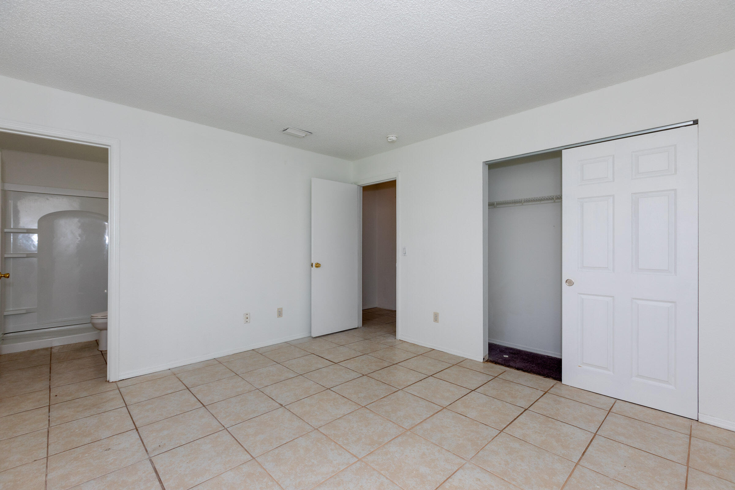 2825 Southwest Pierson Road Port St. Lucie, FL 34953 - Photo 10 of 24 Master