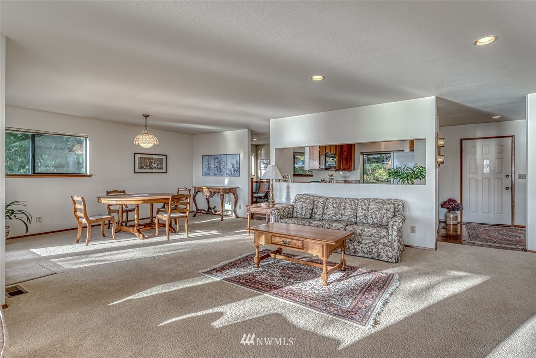 100 East Sund Road Grapeview, WA 98546 - Photo 6 of 25 Gallery Image 6