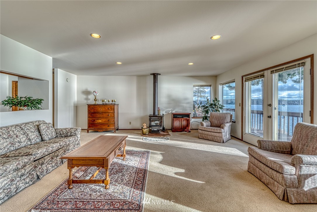 100 East Sund Road Grapeview, WA 98546 - Photo 7 of 25 Gallery Image 7