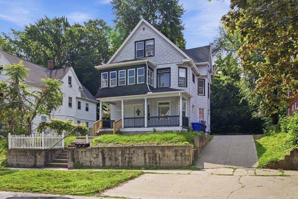 51-53 Leyfred Terrace Springfield, MA 01108 - Photo 2 of 38