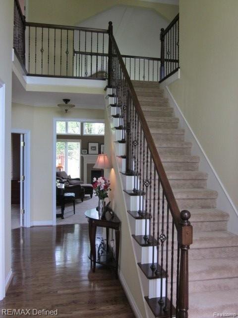 1065 Bloomview Circle Rochester, MI 48307 - Photo 12 of 25 Updated Main Staircase