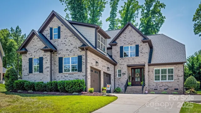 $814,900 | 4017 Halyard Drive, Denver, NC 28037