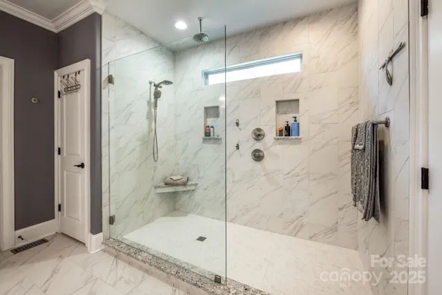 $814,900 | 4017 Halyard Drive, Denver, NC 28037