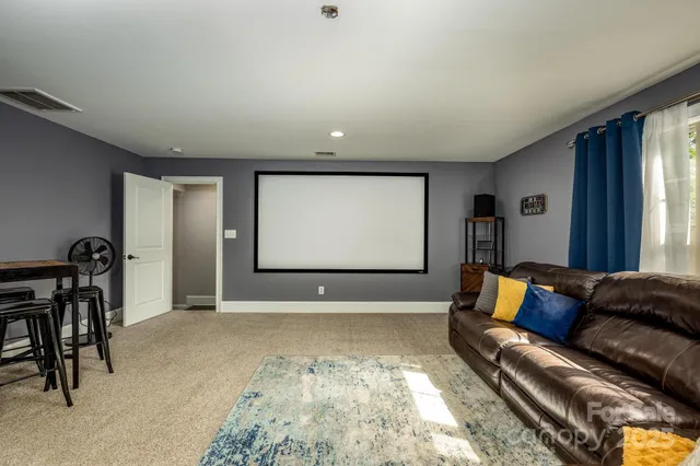 $814,900 | 4017 Halyard Drive, Denver, NC 28037