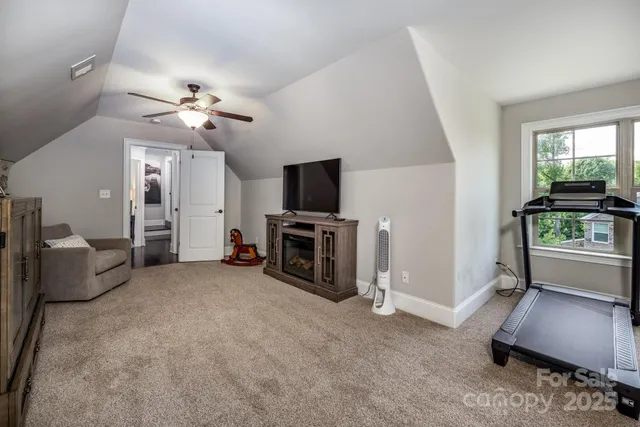 $814,900 | 4017 Halyard Drive, Denver, NC 28037