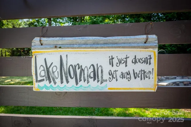 $814,900 | 4017 Halyard Drive, Denver, NC 28037