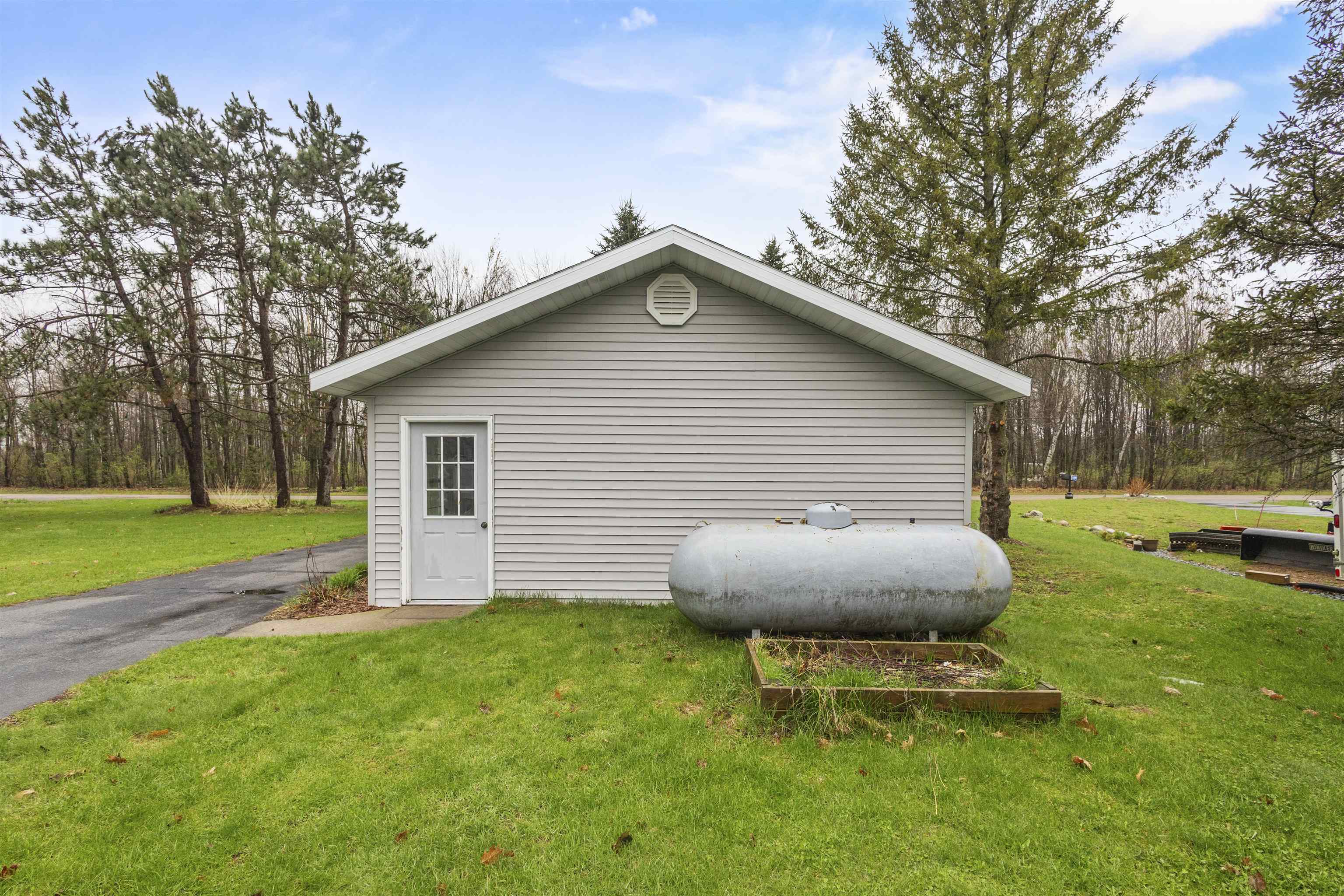 204875 Lake Drive Rosholt, WI 54473 - Photo 75 of 87