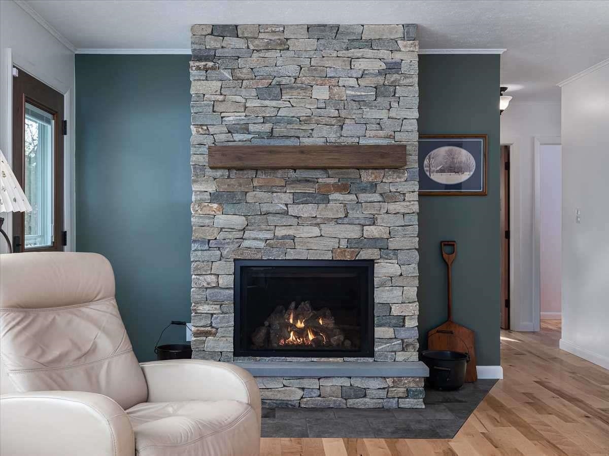 301 Quaker Village Road Weybridge, VT 05753 - Photo 7 of 20