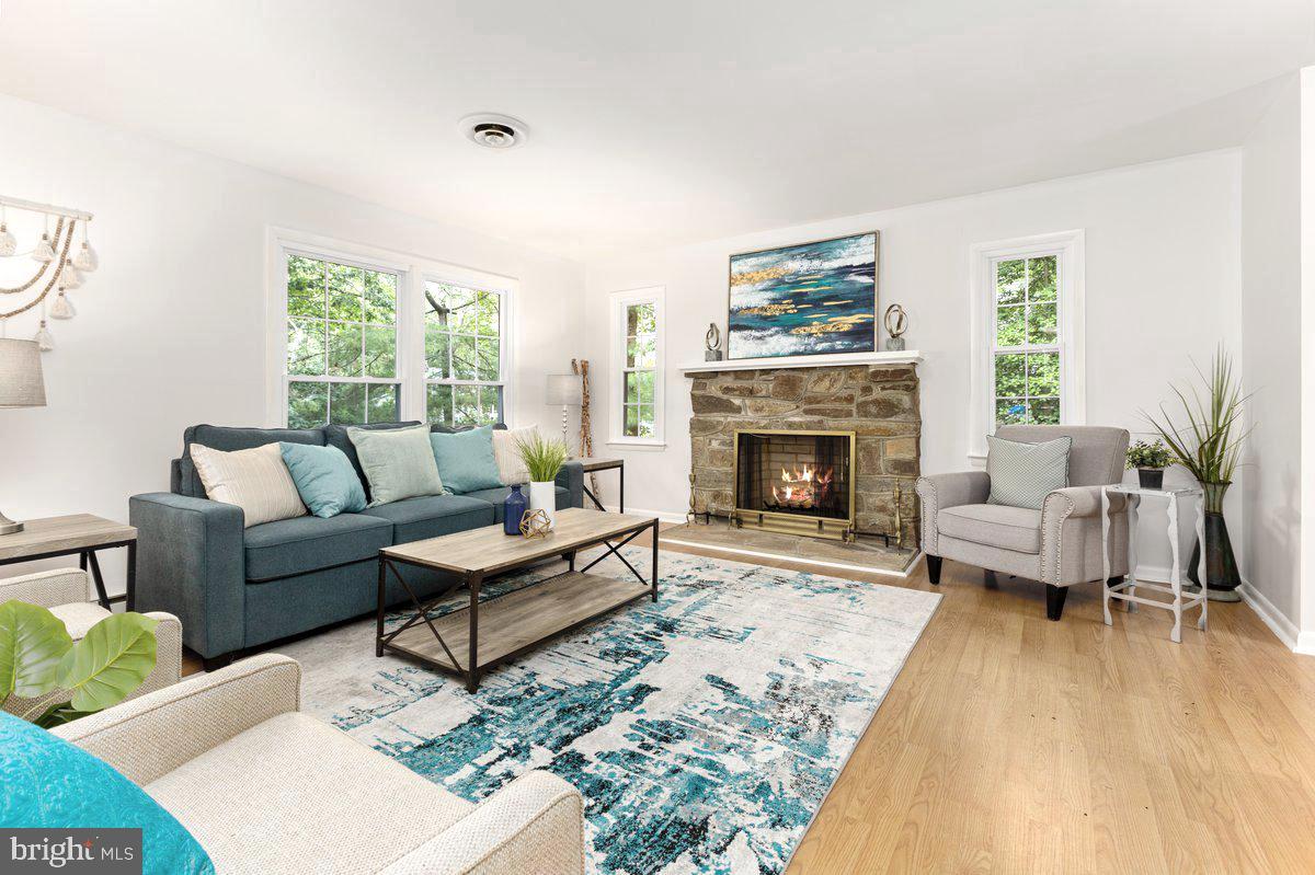 176 Cardamon Drive Edgewater, MD 21037 - Photo 19 of 42 Wood Burning FP