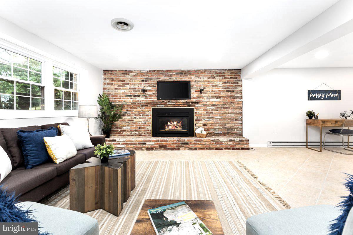 176 Cardamon Drive Edgewater, MD 21037 - Photo 32 of 42 Gas Fire place