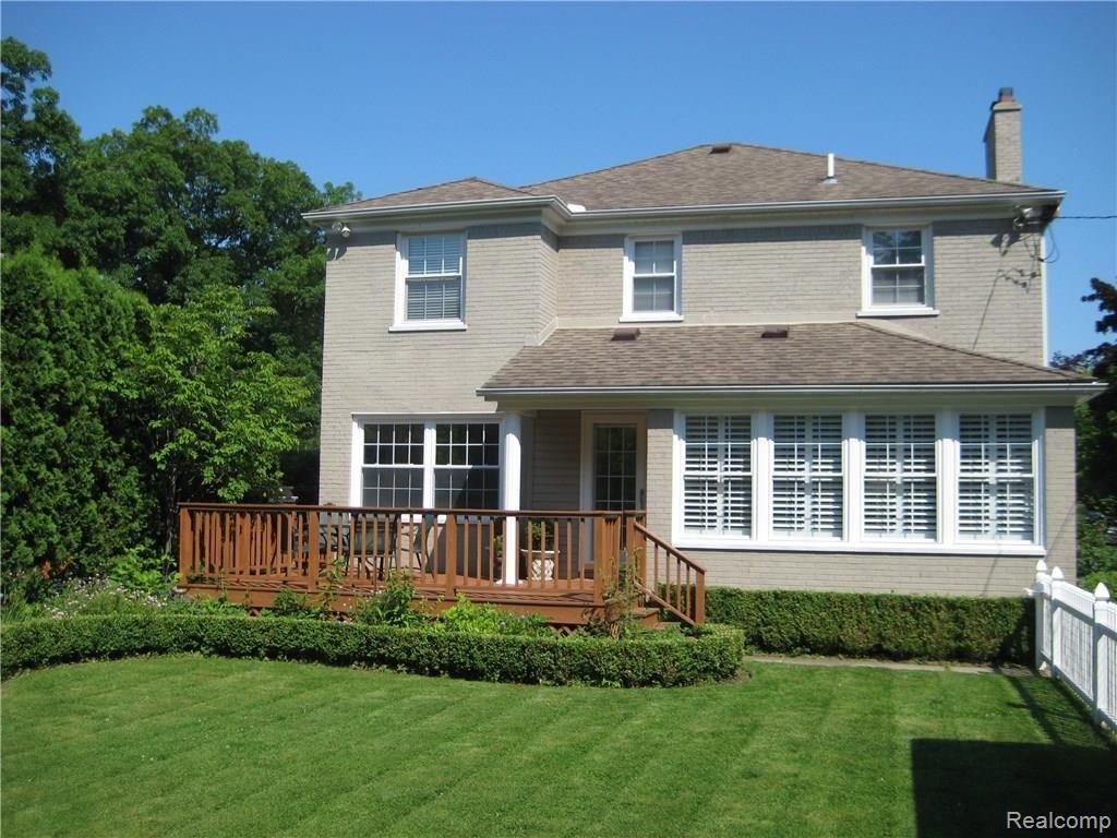 107 Handy Road Grosse Pointe, MI 48236 - Photo 18 of 18 IMG_9990.JPG