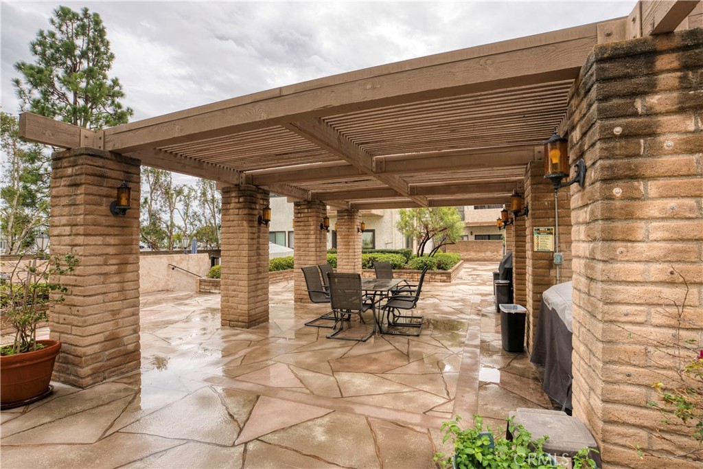 12300 Montecito Road, Unit 24 Seal Beach, CA 90740 - Photo 25 of 36 Gallery Image 25
