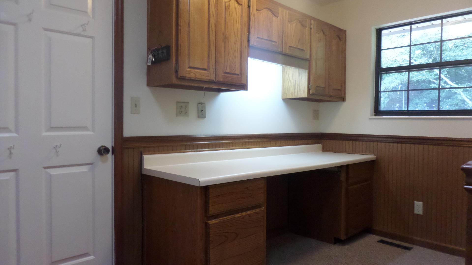 102 Meadowlark Lane Oak Ridge, TN 37830 - Photo 11 of 30 Office adjacent to kitchen