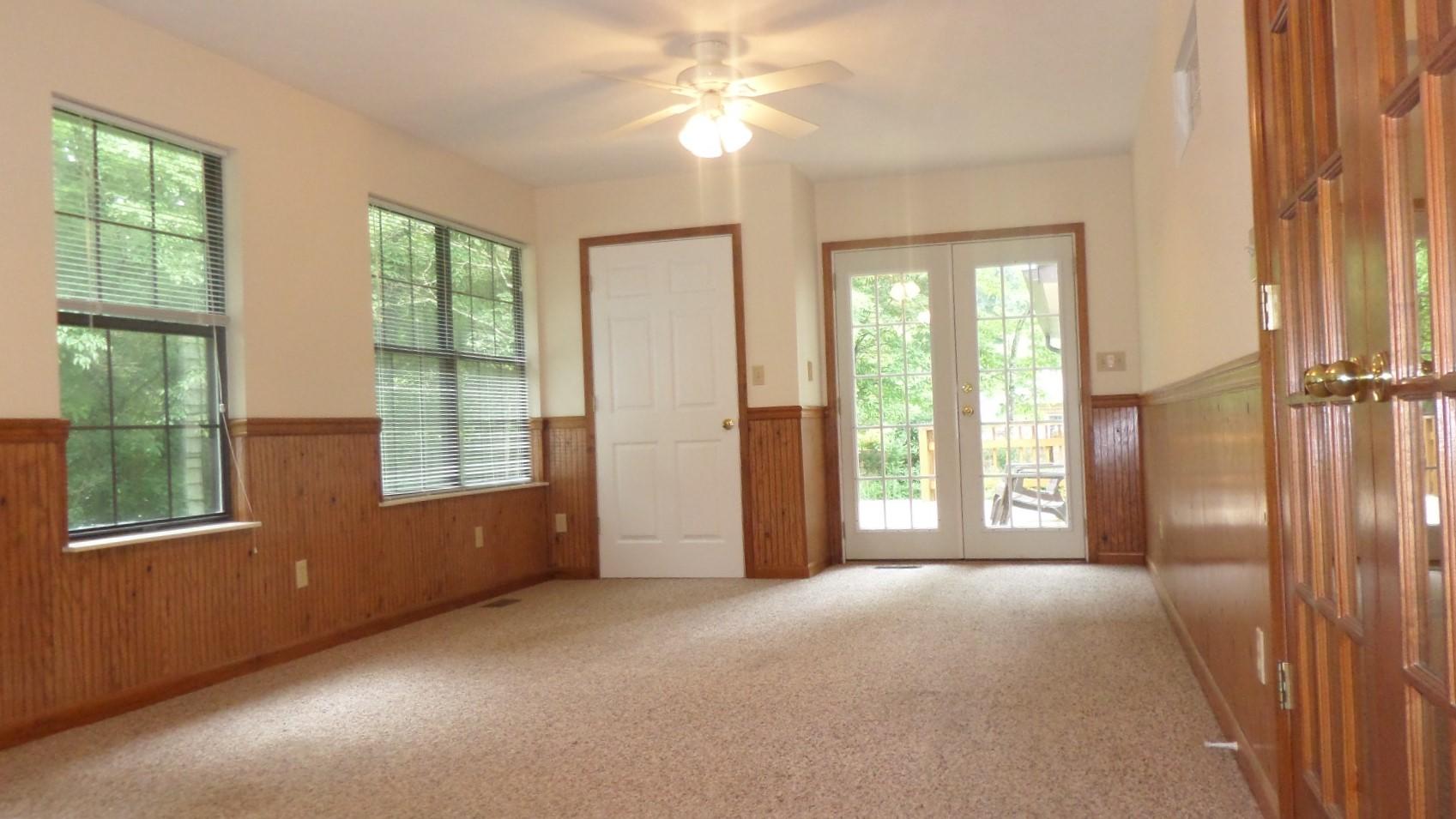 102 Meadowlark Lane Oak Ridge, TN 37830 - Photo 6 of 30 Sunroom