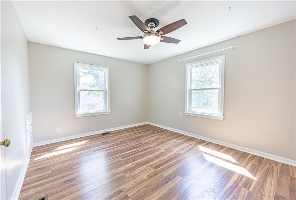 120 Williams Street Springdale, PA 15144 - Photo 12 of 28