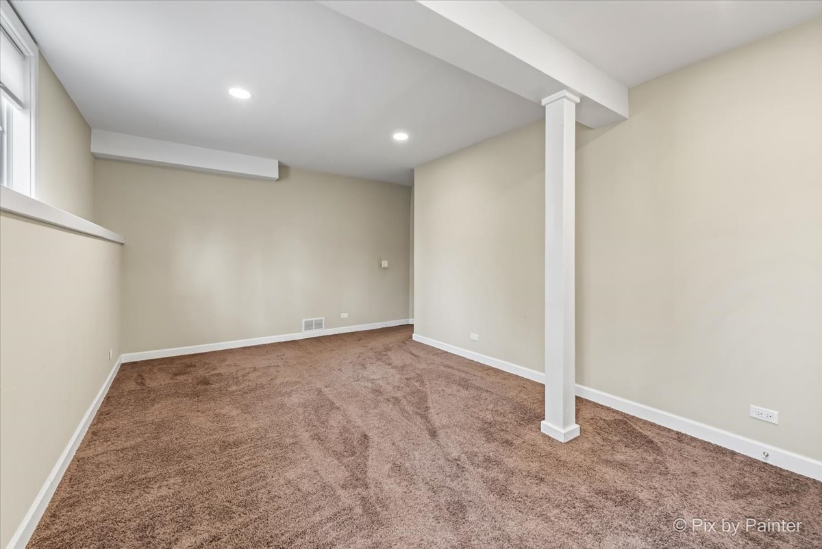 28935 Fox Street Cary, IL 60013 - Photo 38 of 50 an empty room with a natural light