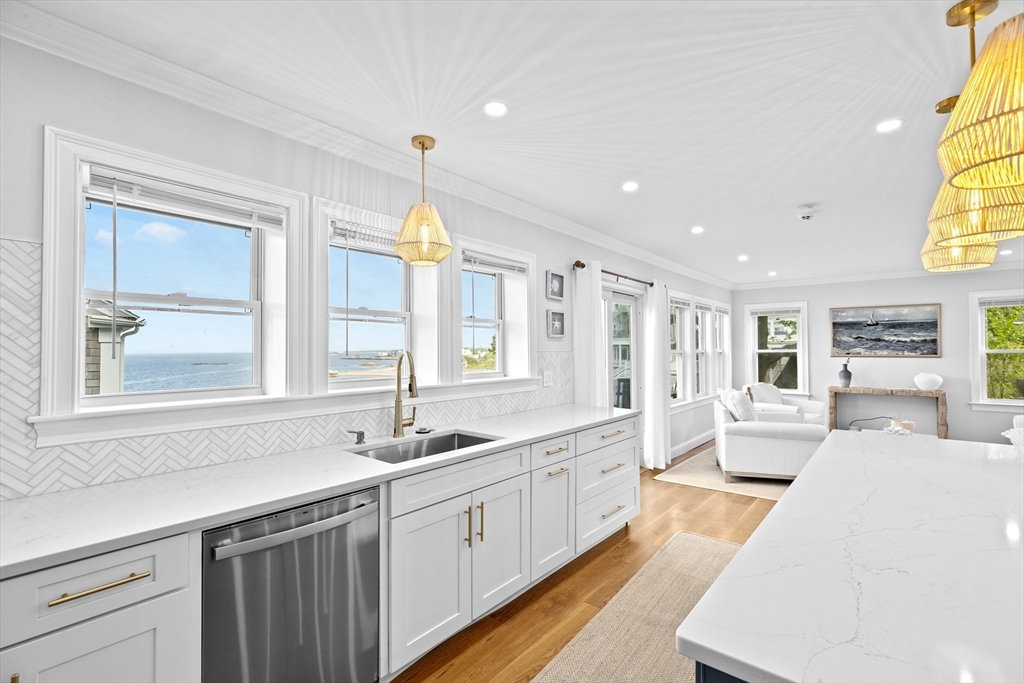 365 Jerusalem Road, Unit 2 Cohasset, MA 02025 - Photo 5 of 40