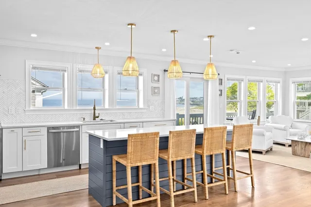 $10,000 | 365 Jerusalem Road, Unit 2, Cohasset, MA 02025