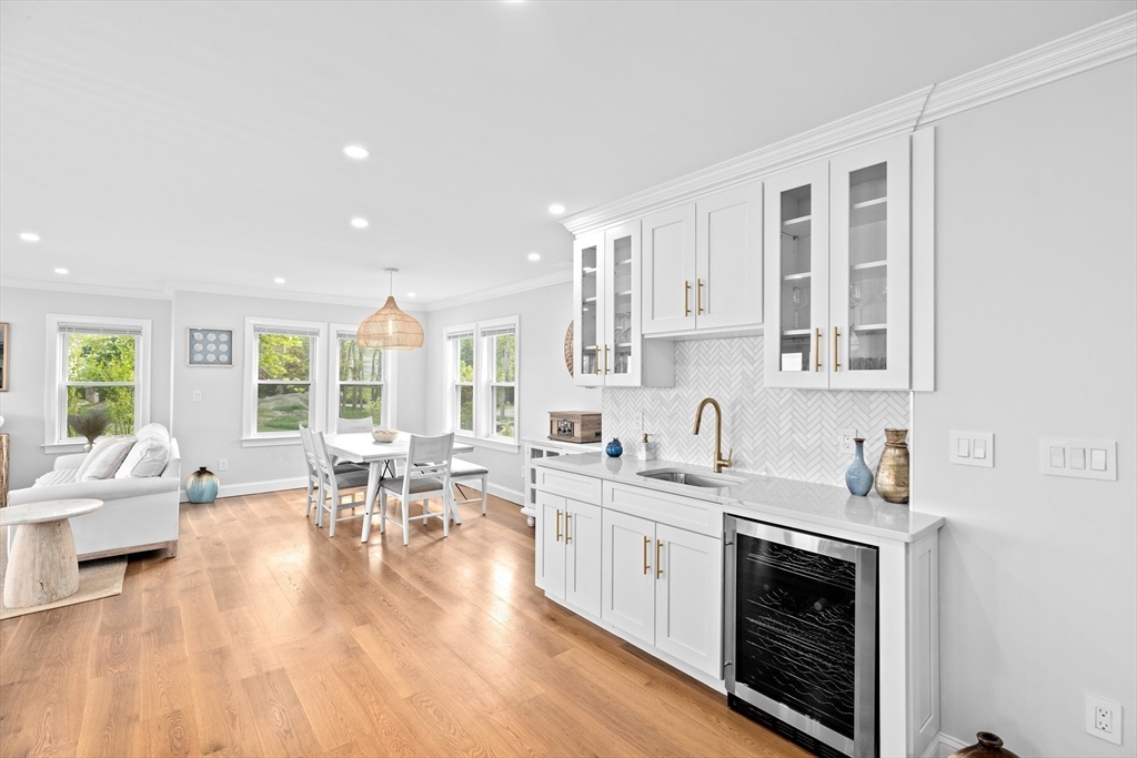 365 Jerusalem Road, Unit 2 Cohasset, MA 02025 - Photo 10 of 40