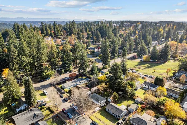 $8,716,490 | 190-xx 190-xx 10th (assemblage) Avenue Northeast, Seattle, WA 98122