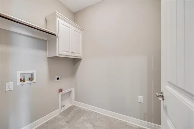 $585,100 | 7015 Northeast 103rd Court, Kansas City, MO 64156