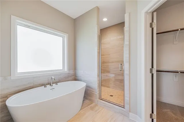 $585,100 | 7015 Northeast 103rd Court, Kansas City, MO 64156