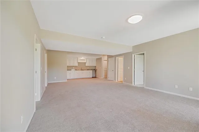 $585,100 | 7015 Northeast 103rd Court, Kansas City, MO 64156