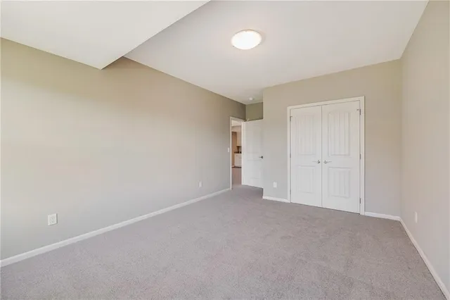 $585,100 | 7015 Northeast 103rd Court, Kansas City, MO 64156