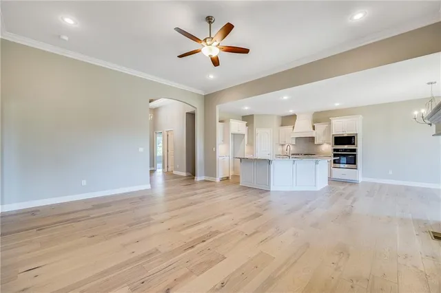 $585,100 | 7015 Northeast 103rd Court, Kansas City, MO 64156