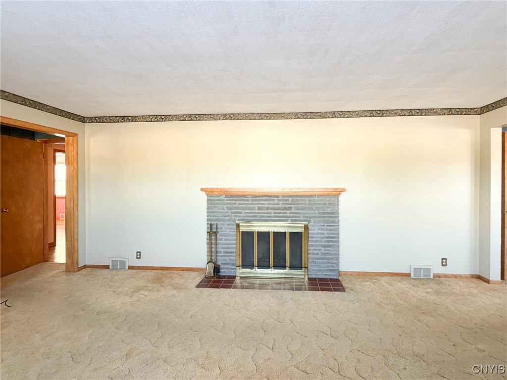 1210 Garden Road Utica, NY 13501 - Photo 7 of 44