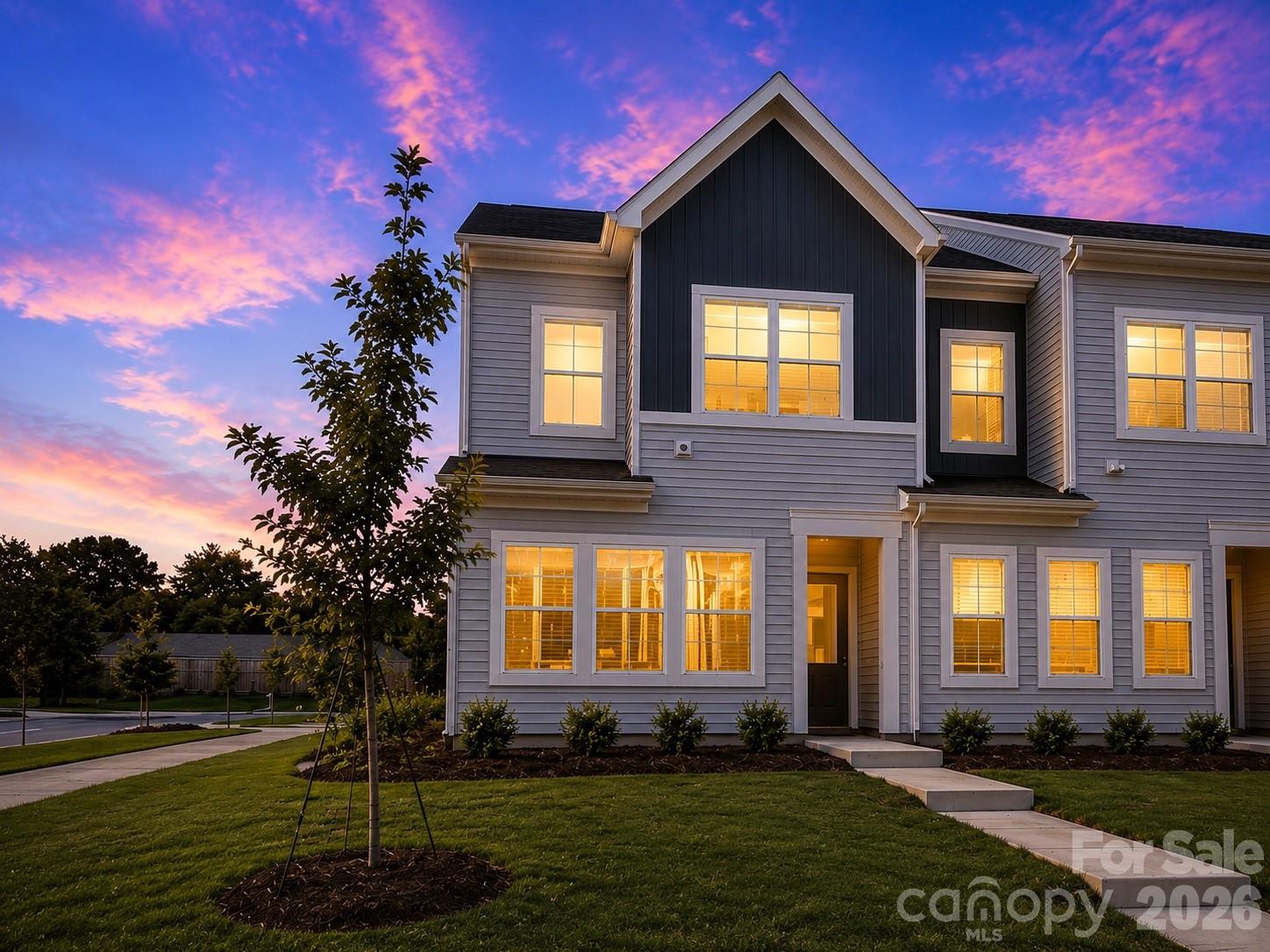 4636 Lakeview Road Charlotte, NC 28216 - Photo 1 of 18 Gallery Image 1