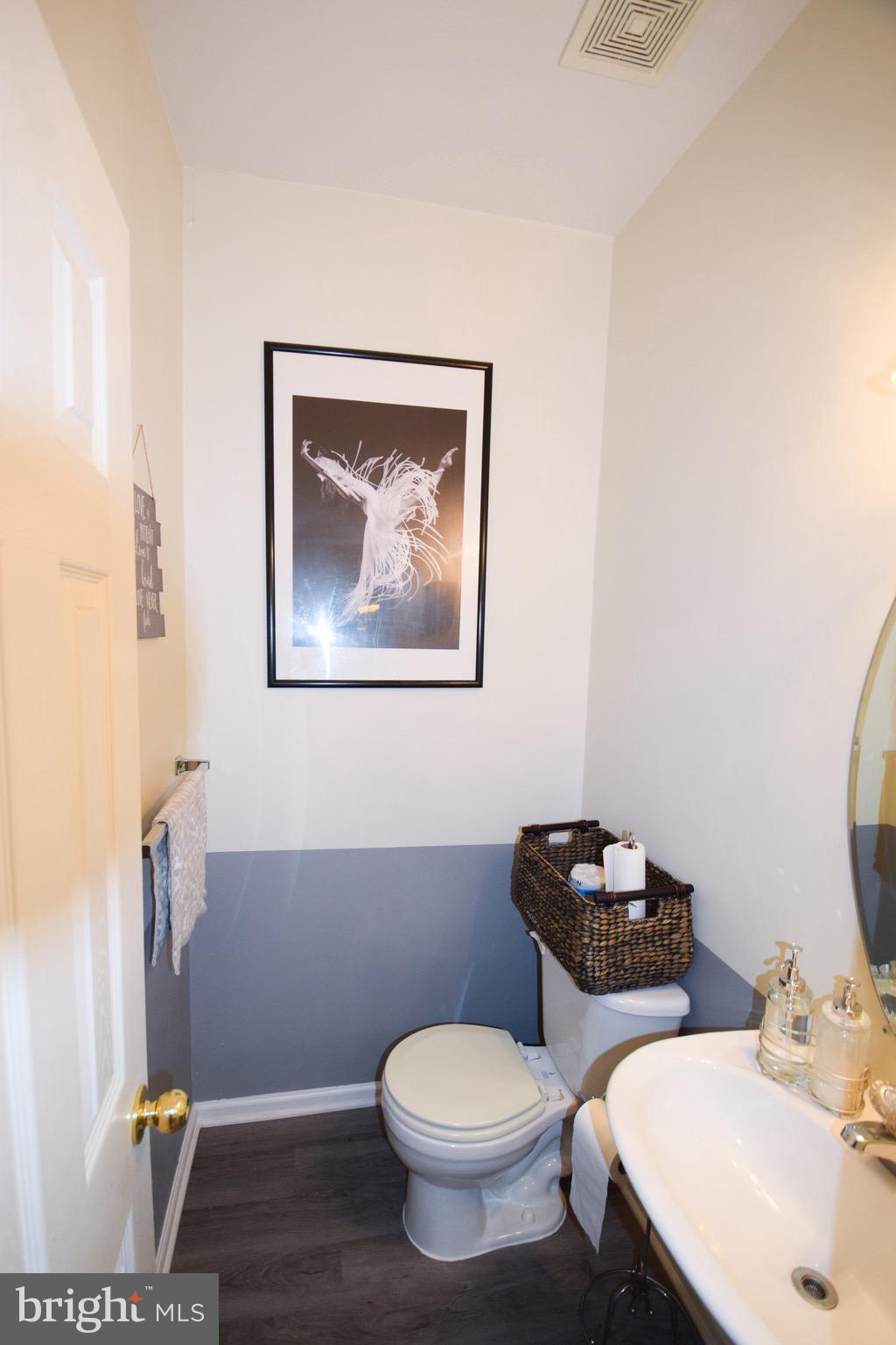 838 Lowe Road Baltimore, MD 21220 - Photo 13 of 42