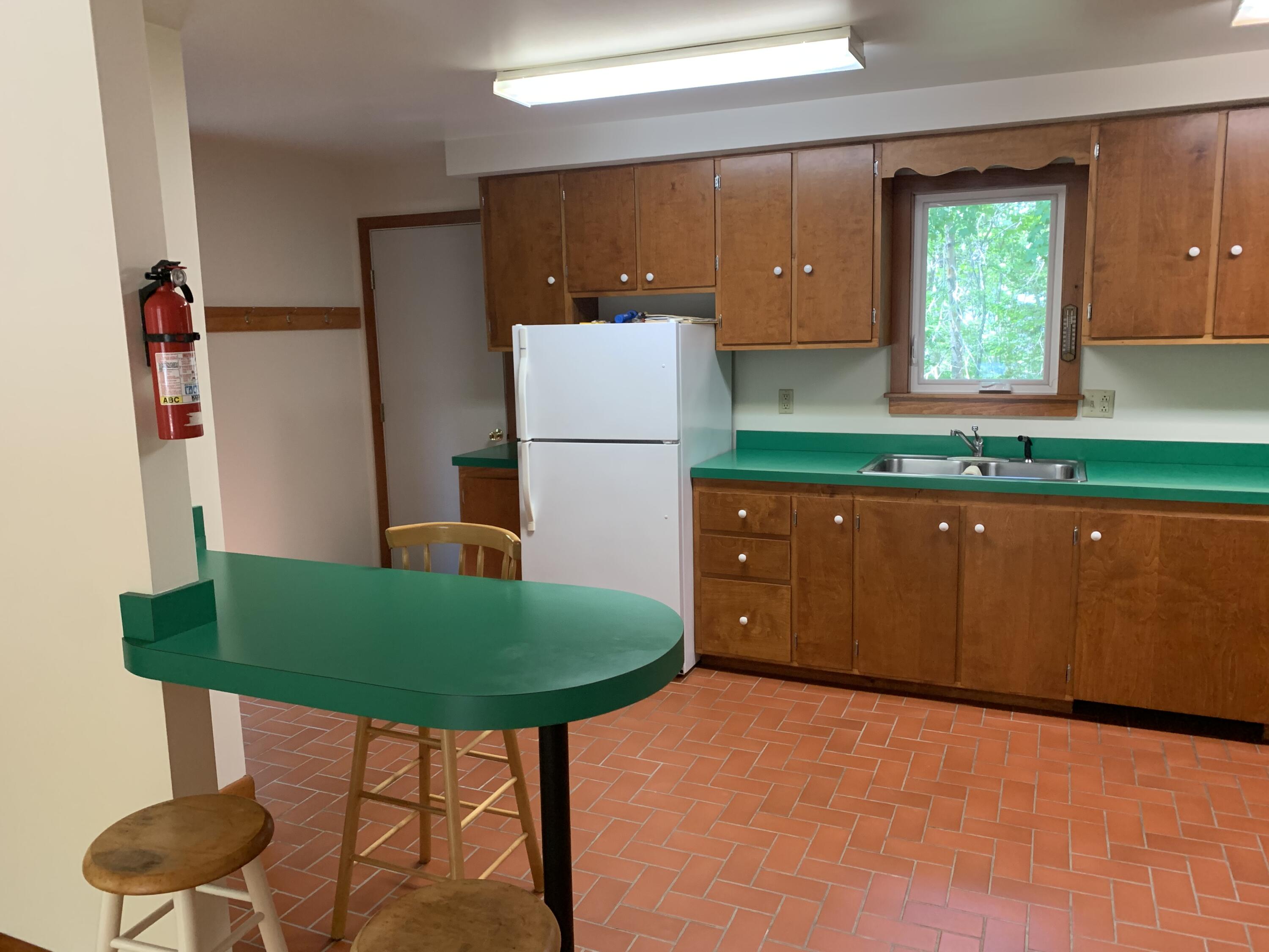 33 Lords Beach Road Trenton, ME 04605 - Photo 4 of 27 33 Lords Kit pic