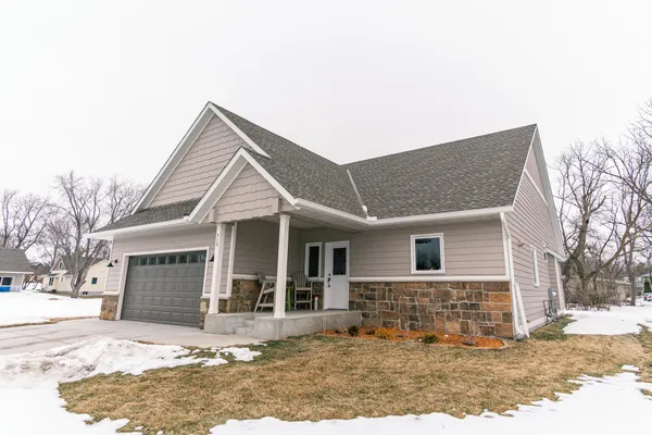 $472,500 | 715 Jenks Avenue Southwest, Cokato, MN 55321