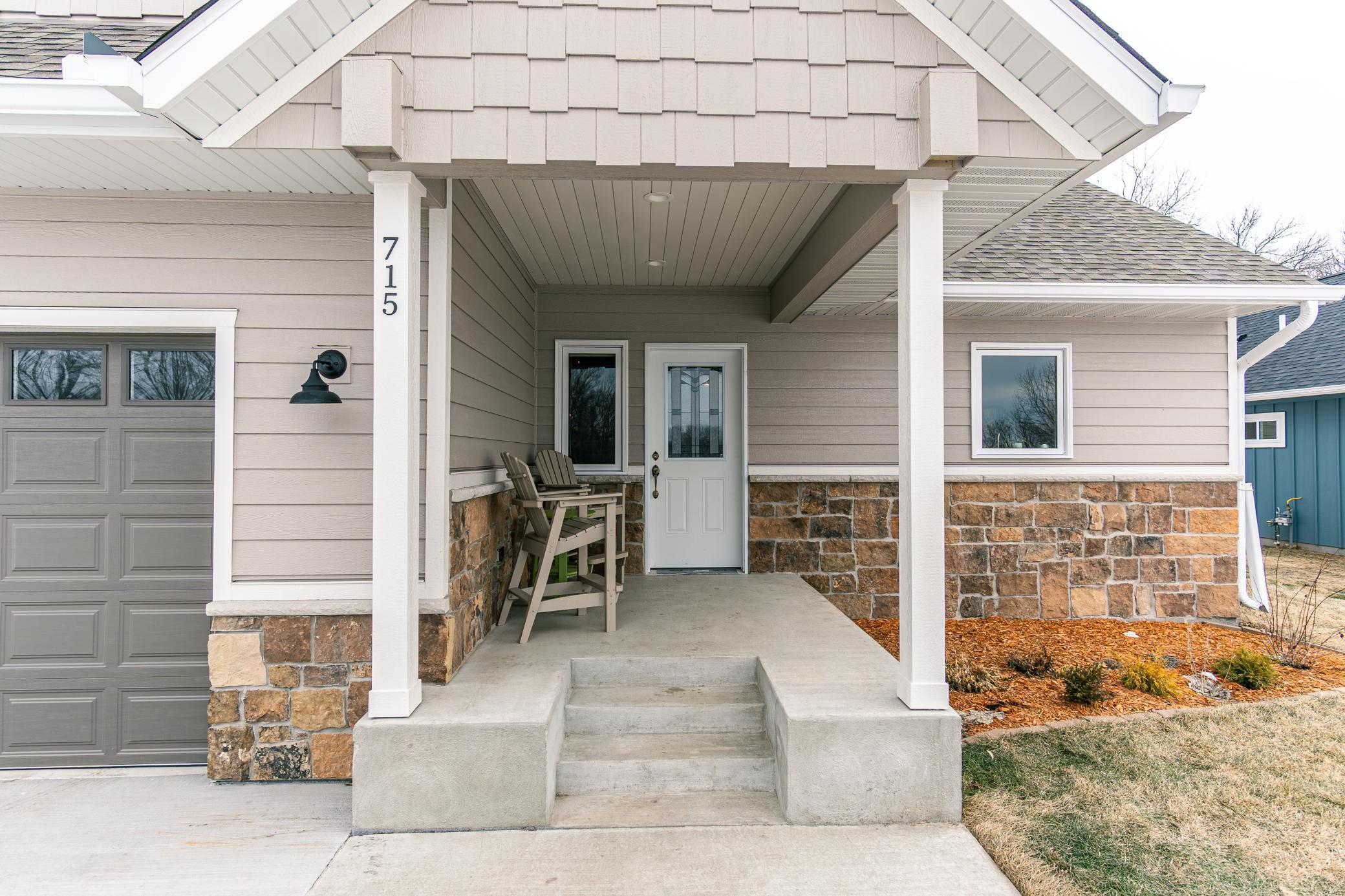 715 Jenks Avenue Southwest Cokato, MN 55321 - Photo 3 of 29