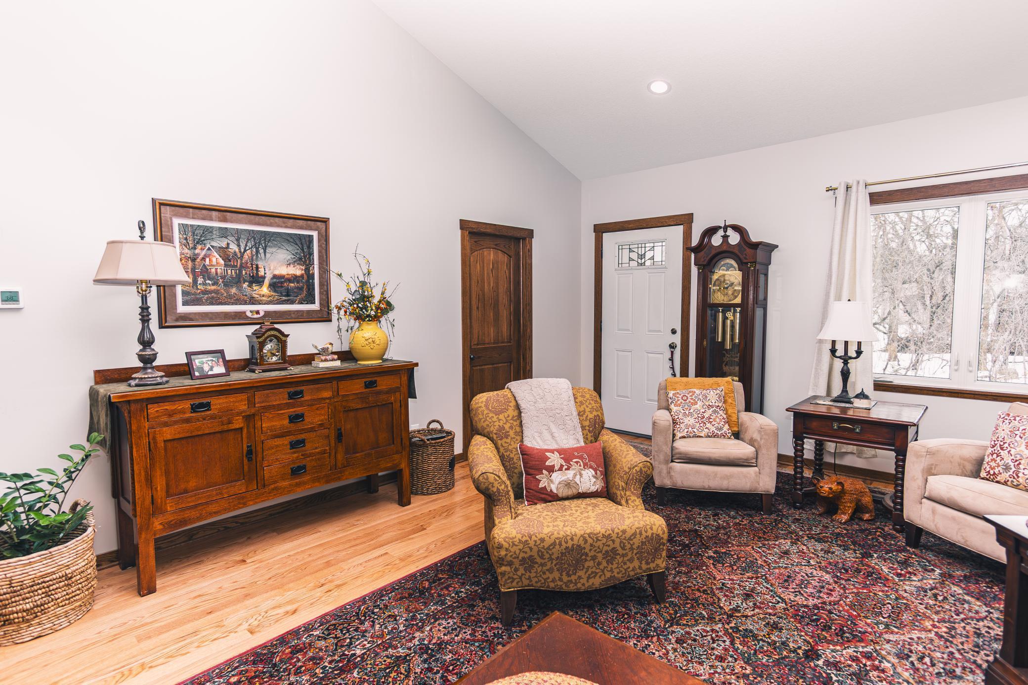 715 Jenks Avenue Southwest Cokato, MN 55321 - Photo 5 of 29