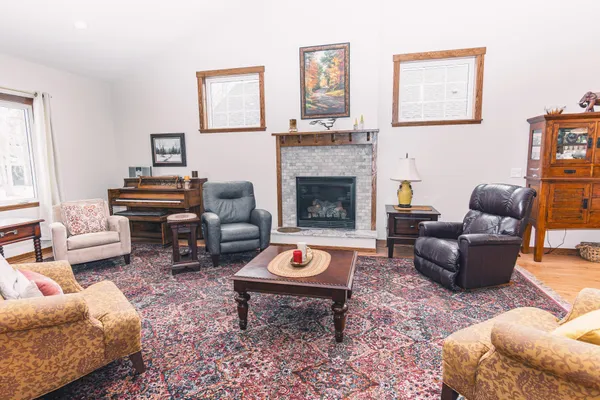 $472,500 | 715 Jenks Avenue Southwest, Cokato, MN 55321