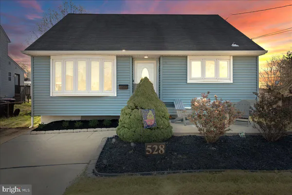 $315,000 | 528 Rowand Avenue, Glendora, NJ 08029