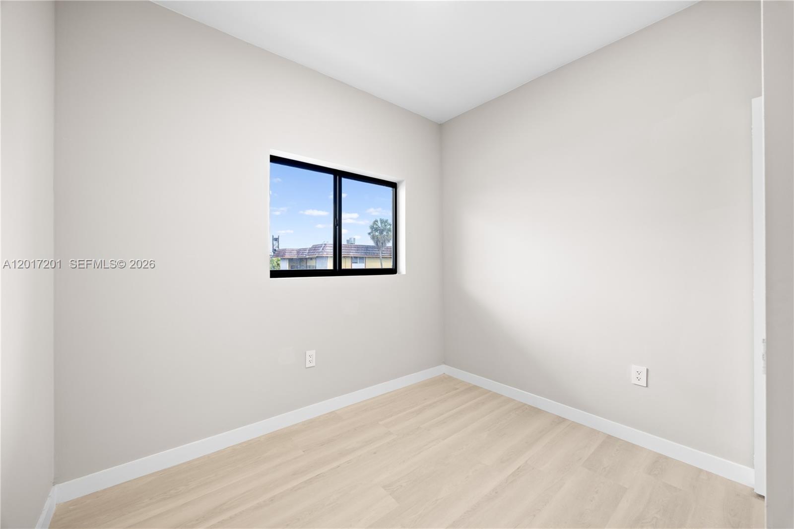 630 Northeast 166th Street, Unit 3 Miami, FL 33162 - Photo 13 of 36
