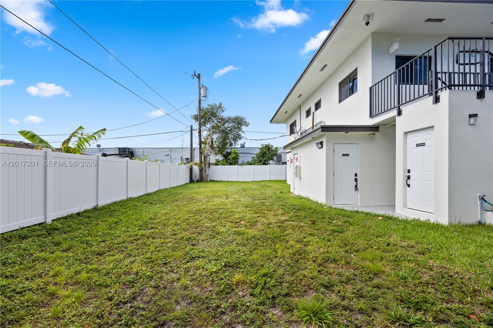 630 Northeast 166th Street, Unit 3 Miami, FL 33162 - Photo 32 of 36